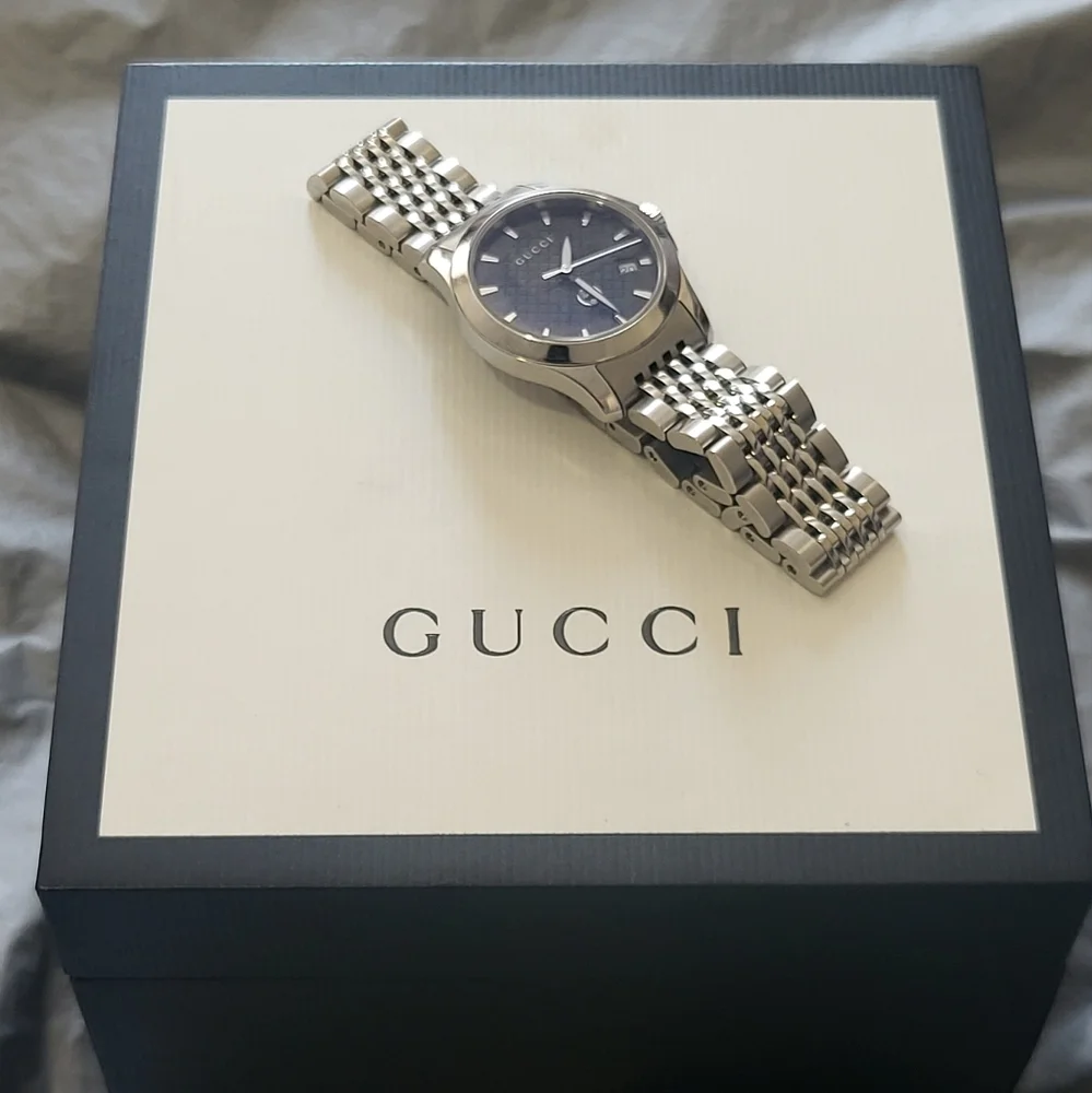 Gucci Women's Silver Stainless Steel Watch